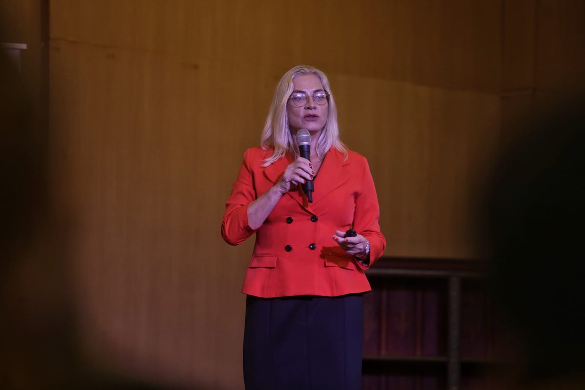 MDP_py's tweet photo. [AHORA] Cristina Leiva, Ministra del Superior Tribunal de Justicia de la Provincia de Misiones, aborda sobre la importancia de la sensibilización y la identificación de desigualdades de género en el acceso a la justicia. https://t.co/zLeYg9FbFb