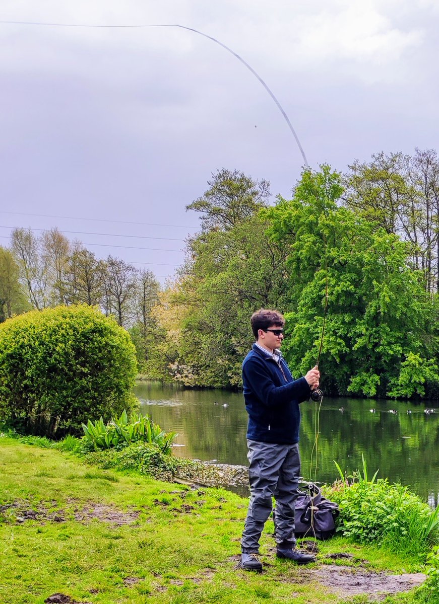 A beginners course on the lake today. #flyfishing #guidedfishing #flyfishinglessons #flyfishinglife #flycasting #trout #browntrout #rainbowtrout #grayling #onthefly #flyfishingnation #outsidedays #salmon #seatrout #dryfly #nymph #Snowbee #flyfishinglife #river #stream #lake