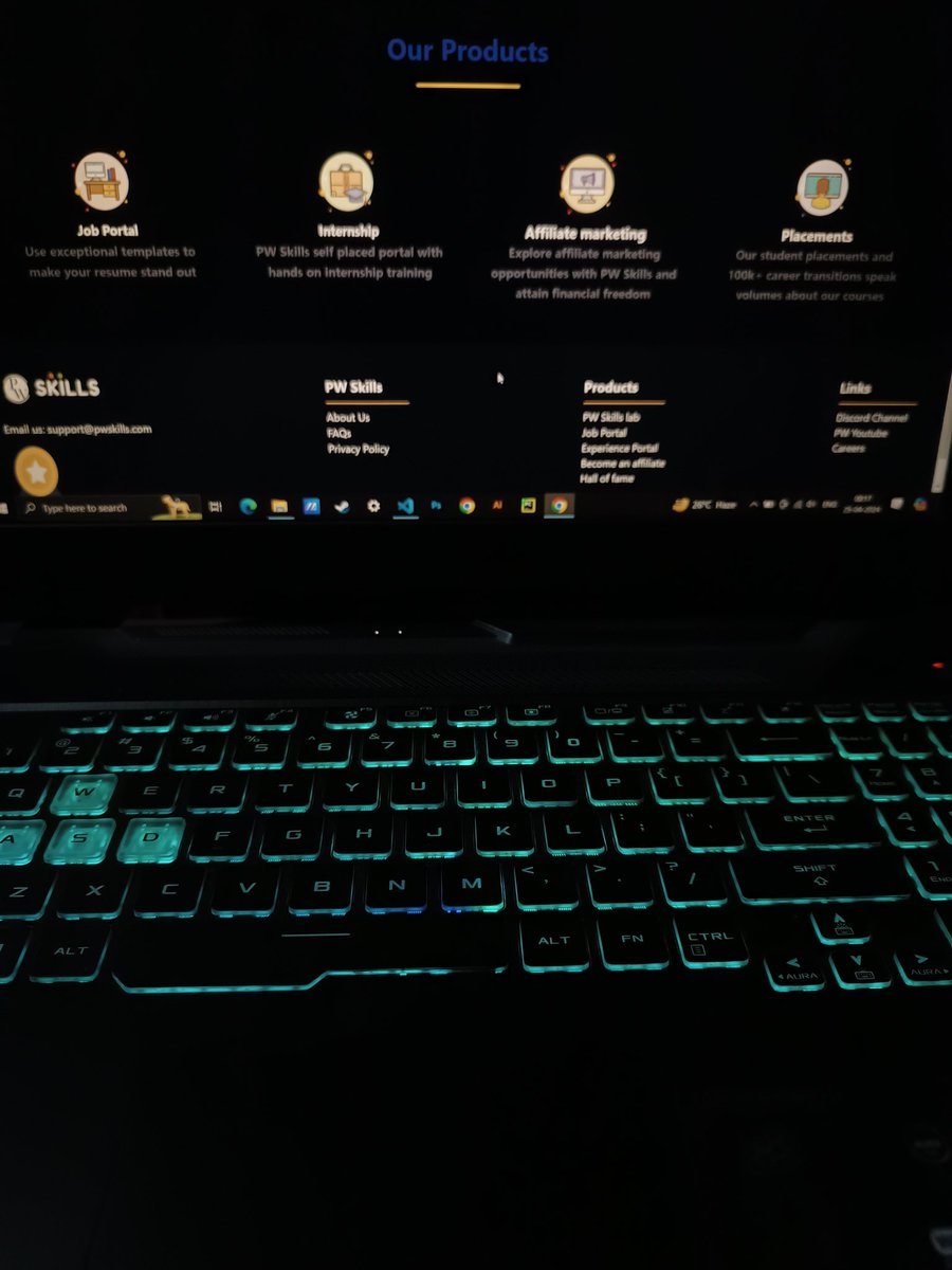 thecoderchic69's tweet image. Day 35: Completed the rest of the web page design 
#LearnInPublic 
#100DaysOfCode
