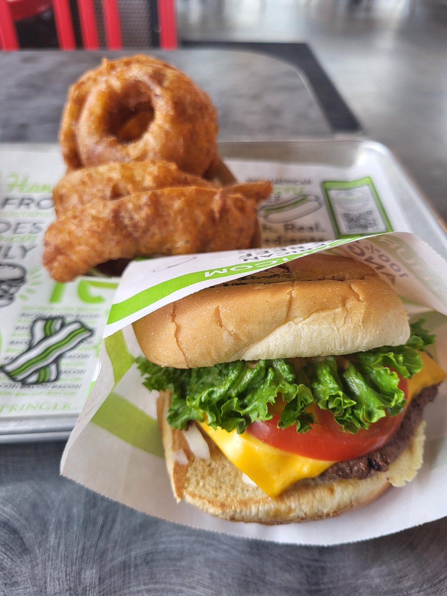 Join us at BurgerFi in Riverside tomorrow to support Kash Kids! Just mention 'Kash Kids' when you order, and BurgerFi will donate 20% of the proceeds to our cause. See you there! 🍔🎉 #KashKids #BurgerFiFundraiser