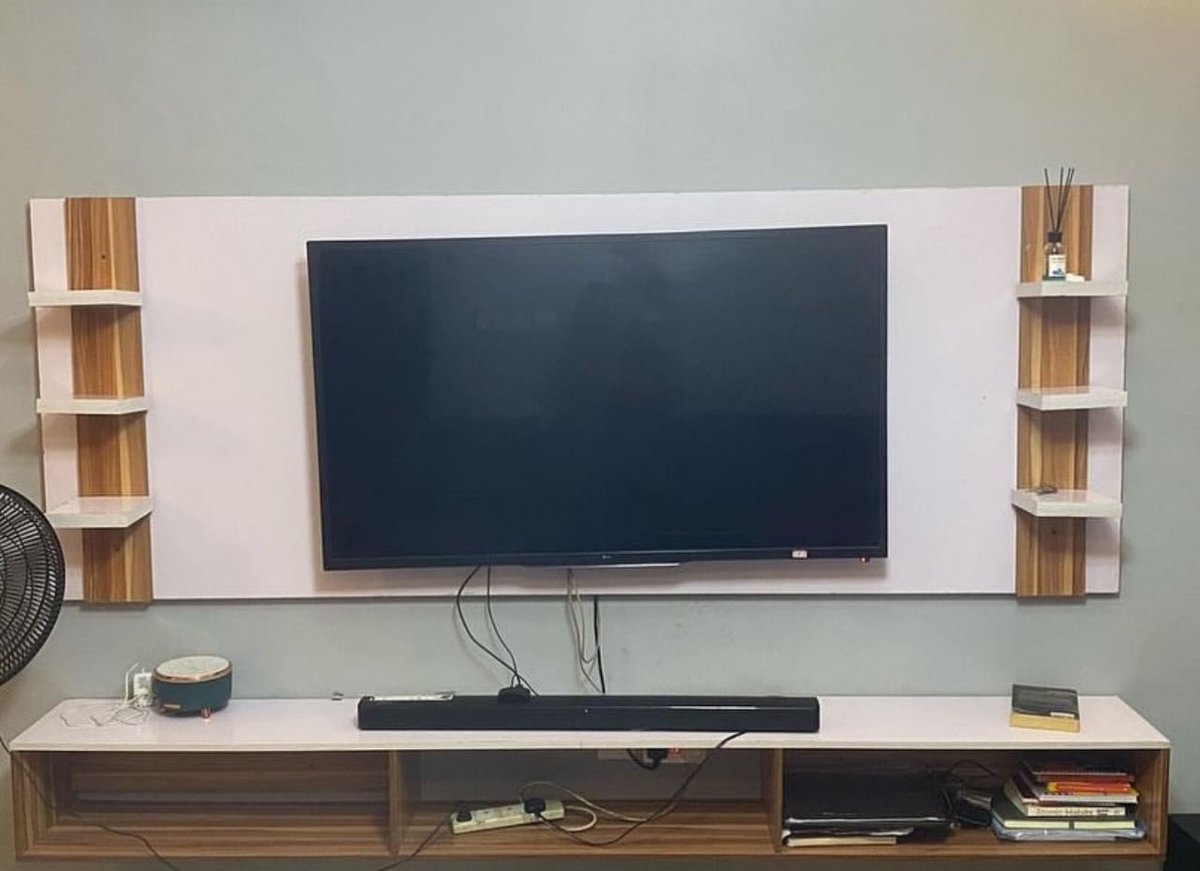 DECLUTTER SALE!!!
🌟  Wall floating TV console
💰 N100,000(negotiable)
📍 Ada George, Port Harcourt 
🔁 Help me reach more potential buyers by reposting!!
#phtwittercommunity #portharcourt #phcity #decluttersale $PARAM