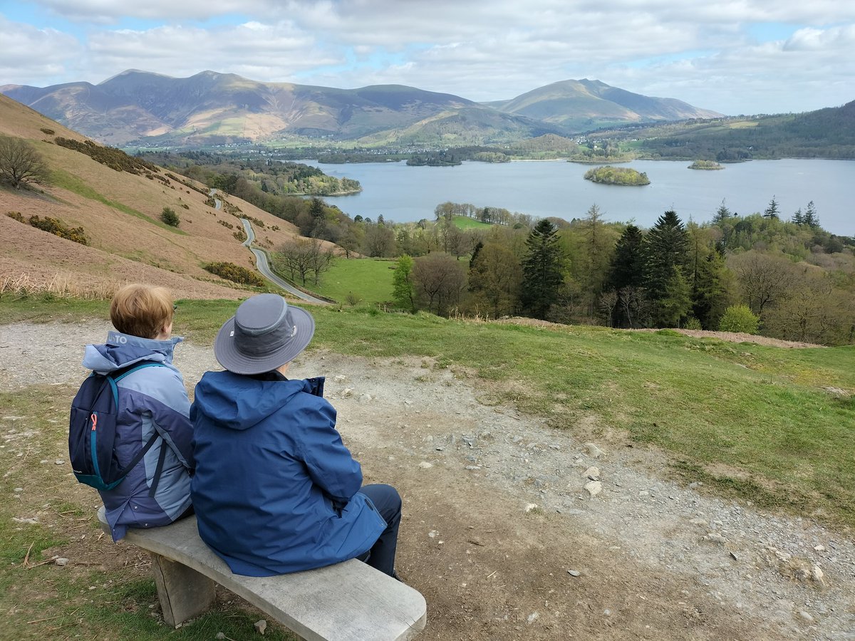 ClarenceKeswick's tweet photo. It's always great to have our parents visit, even better when the ☀️ shines and we can get out and about. Today's offering was a walk from @thelingholmkitchen along the Catbells terrace path and back for lunch.

#Clarencehousekeswick
#keswick #keswicktourism
#catbells https://t.co/8LayzVpRBI