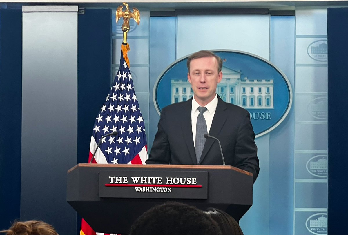 Marekwalkuski's tweet photo. Doradca prezydenta USA @JakeSullivan46 potwierdził, że Ukraina otrzymała od USA systemy dalekiego zasięgu ATACMS. Sullivan zapowiedział, że Kijów otrzyma więcej tych rakiet. „Uważamy, że Ukraina może zwyciężyć i zwycięży” - powiedział. @PR24_pl https://t.co/Ep2DDkRQdH