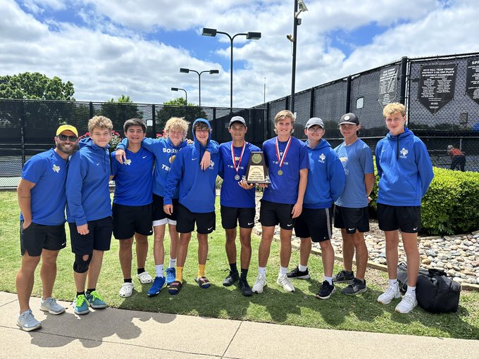 emsisdathletics's tweet photo. Congratulations to our CTHS &amp; BHS tennis teams! CT boys are the District Boys Team Champion and BOS girls are the District Girls Team Champion. Read more about the athletes that advanced to the Regional Tournament at https://t.co/jGYEvDIcoK and https://t.co/33BVT4TVga 
 #EMSproud https://t.co/BoU4JvdJGS