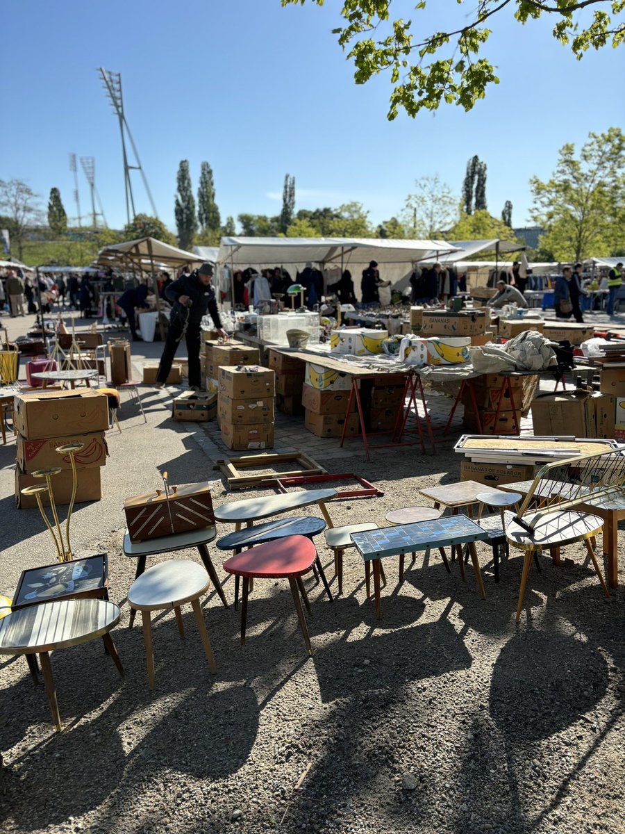 annaprsa's tweet photo. Flohmarkt https://t.co/PFvE2eeulL