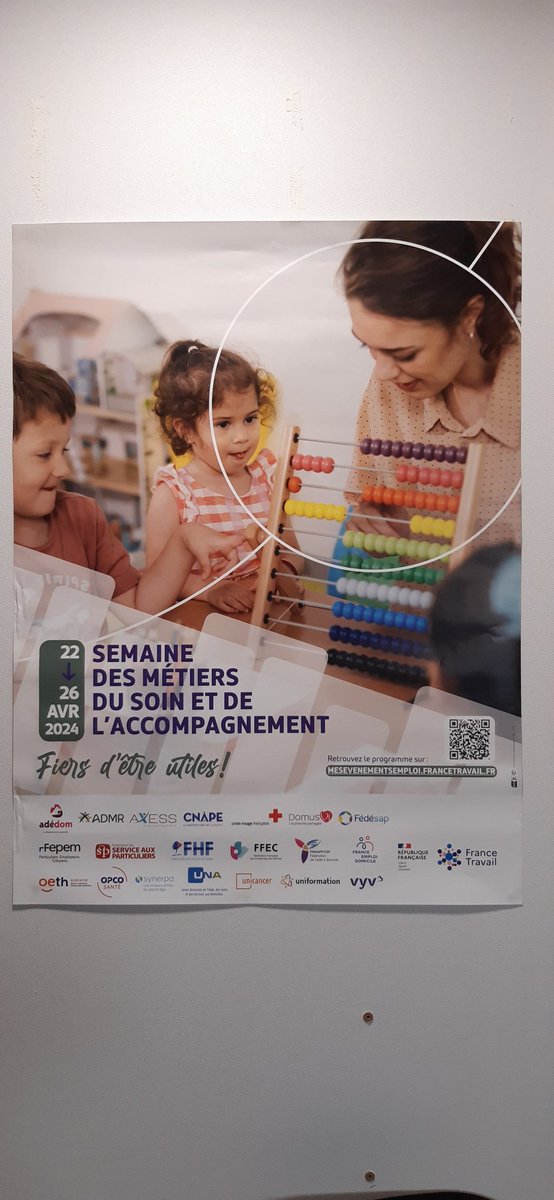 Présentation de métiers dans un secteur qui recrute ! 
👏 <a href="/CindyMorales_C/">Cindy Morales</a> pour cette action ! 
#OnEstLàPourVous 
#Semainedusoinetdelaccompagnement