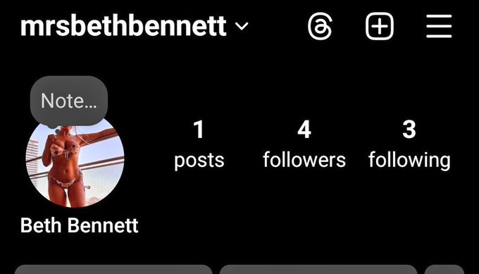 I made an insta.. please follow me 🥺 https://t.co/zU1XRPF98h<a href="/tag/webcam"class="tags"><span>#webcam</span></a>