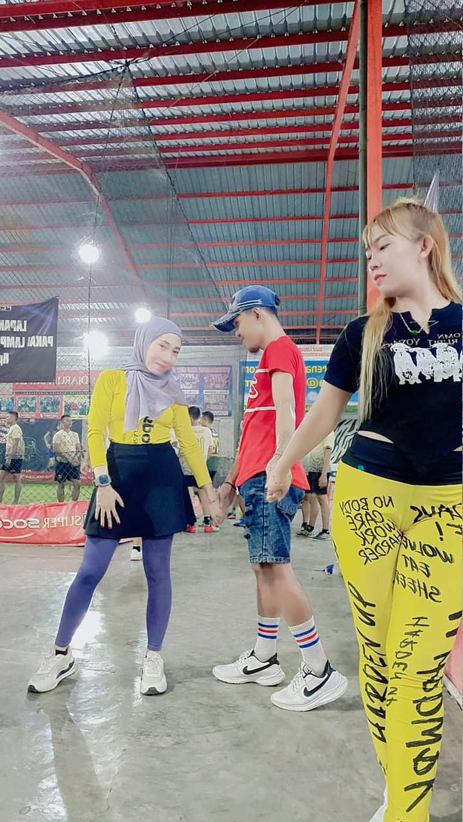 BEKTYJibryl's tweet photo. Di balik foto ini ada rasa ingin melarikan diri https://t.co/t1emIKClGq