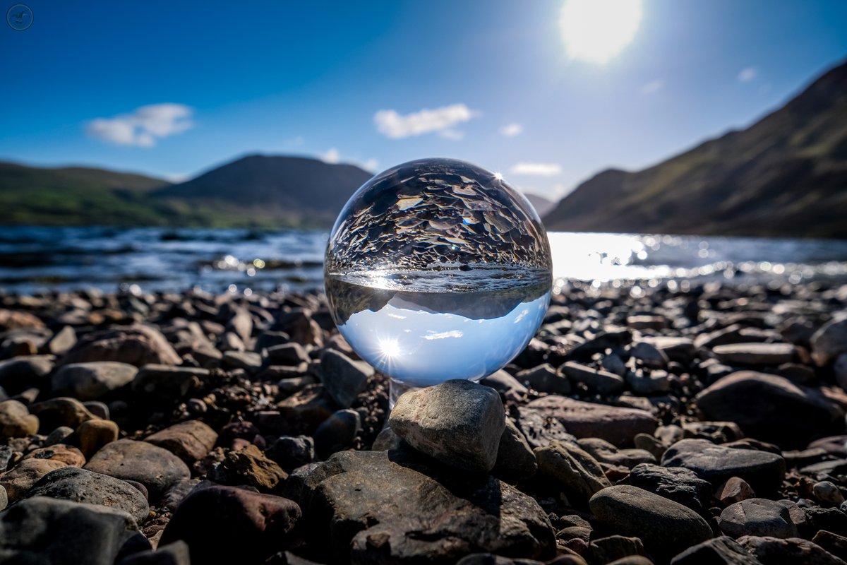 Lensball

Had this ages but never seem to use, so as off for a couple of days and under docs orders to relax (BP at 199 😆 ) thought would have a play with.

#photography #landscapephotography #mountains #landscape #lakeshore #lake #shoreline #reflections #photographer #lensball