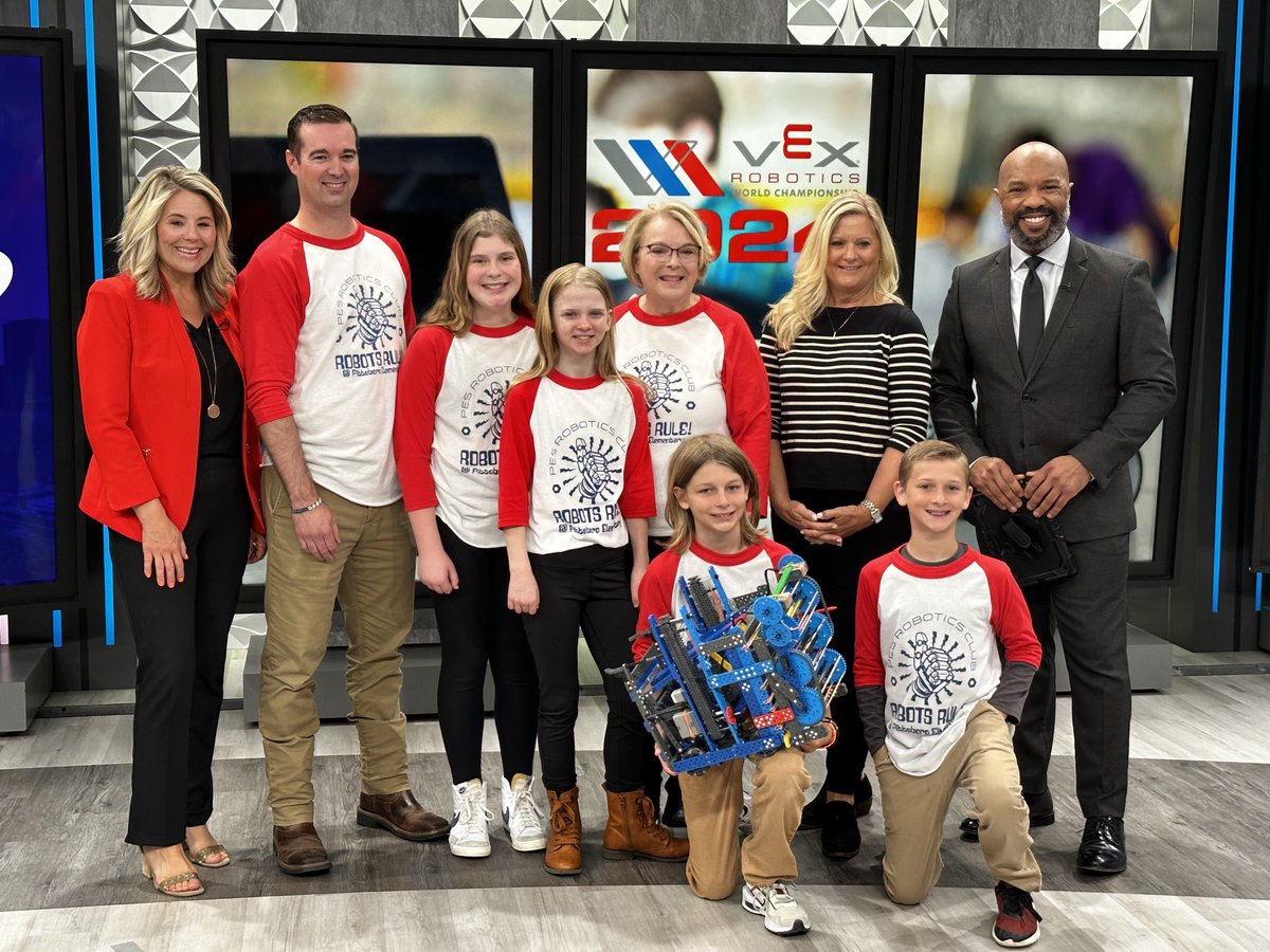 So incredibly proud to be a part of this journey alongside our Pittsboro Robotics team. Good luck in Dallas as you compete for the World Finals 🤖Thank you ⁦@angelaganote⁩ for sharing great things our teachers are accomplishing ⁦@SecJennerIN⁩ ⁦@nwhsc1⁩