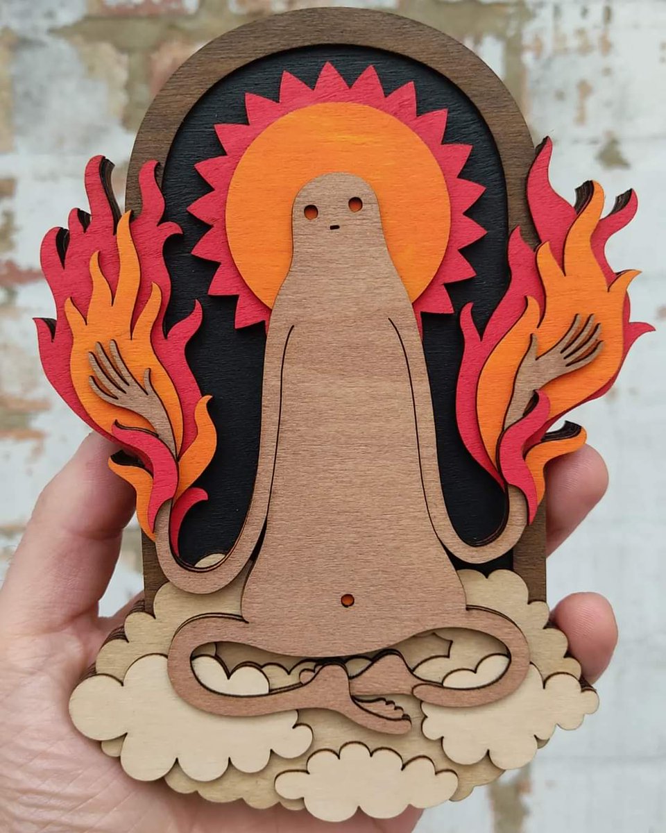 May The God With Burning Hands bless our cold hearts with their fiery blessing and burn away our fears.
martintomsky.com/shop/god-with-…
-
-
#art #fire #burning #illustration #woodenart