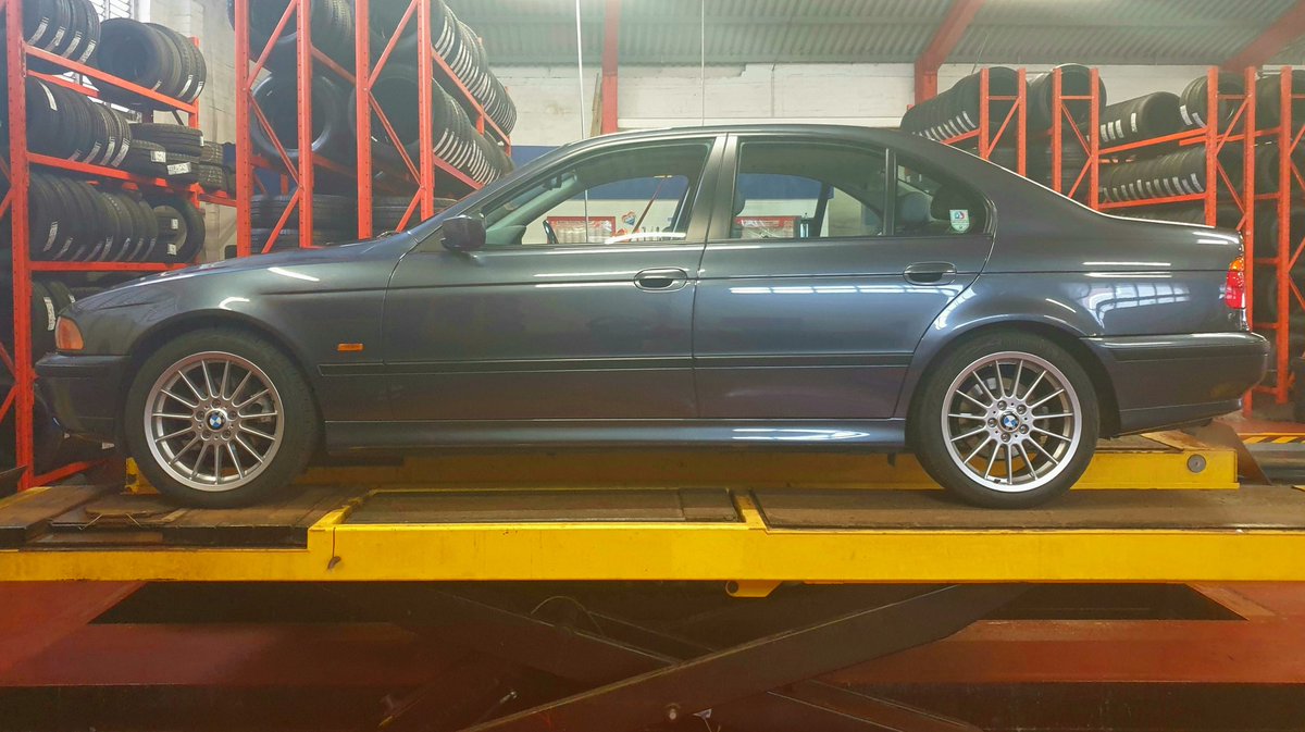 Big thank you to the team at @Kwik_Fit in Chester-le-Street today. Ross and the lads were great in helping me sort new tyre options to fit the move up to 18 inch alloys for the old #E39 Geometry properly sorted out too. Drives better than ever #continentaltyres