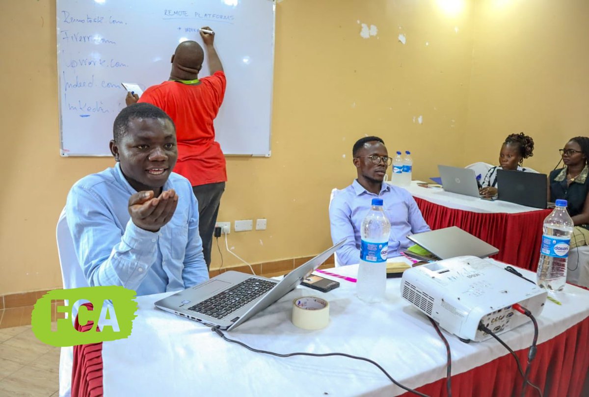 FCA_Kenya's tweet photo. Today, @FCA_Kenya facilitated a mentorship clinic in Kakuma where participants received feedback on their portfolios and CVs from industrial experts, courtesy of @UNICEFKenya https://t.co/4FICy1GUyX