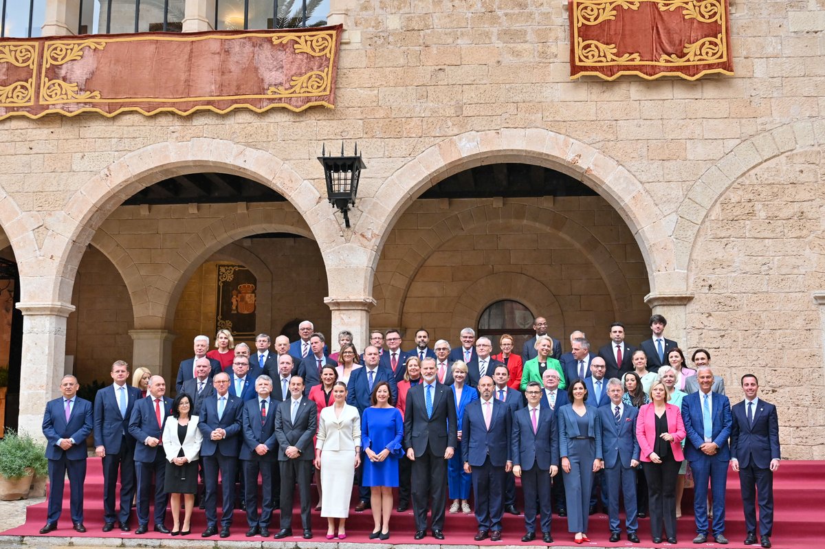 📌Marshal of the Sejm attended the Conference of Speakers of the European Union Parliaments. Report⤵️

💠On 21-23 April, the Marshal of the 🇵🇱Sejm, @szymon_holownia, participated in a meeting of Speakers of the 🇪🇺European Union Parliaments organised by the 🇪🇸Spanish Parliament.…