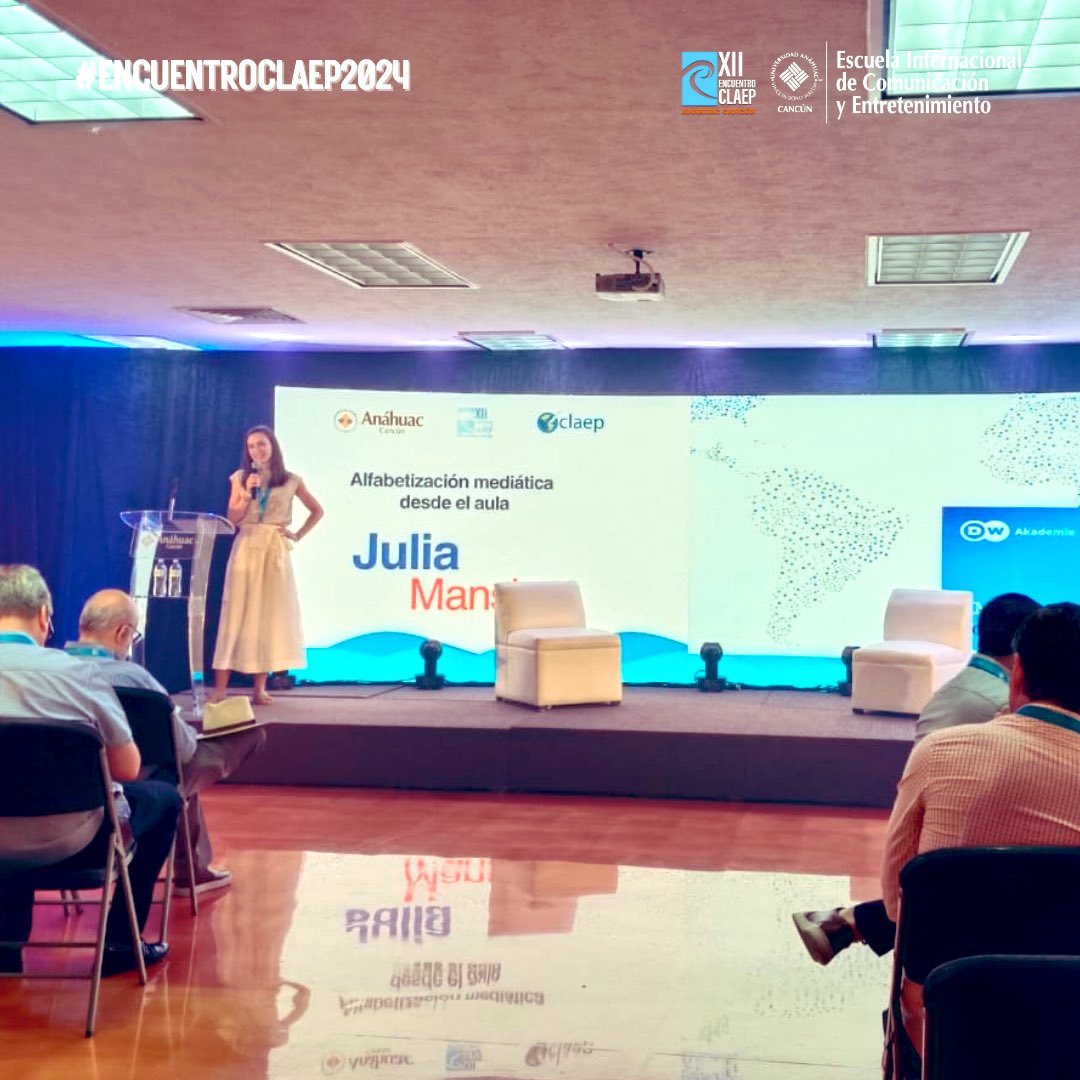 eiceuac's tweet photo. Arrancamos el segundo día del #EncuentroCLAEP2024 con la conferencia: Alfabetización mediática📚💻 
Impartida por @juka_ma 😎

Dando inicio con todo, te esperamos en la Universidad Anáhuac Cancún!🧡🦁
@CLAEPoficial 
#EncuentroCLAEP2024 https://t.co/XQUBf4jCMS