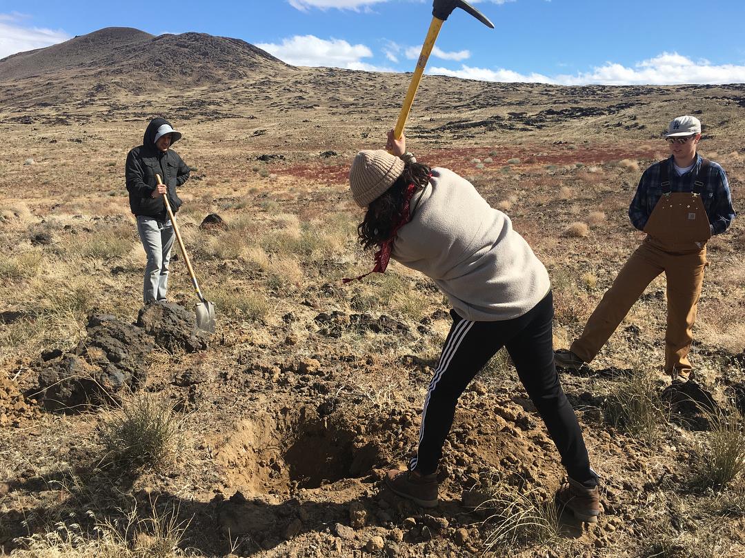 UAH_LAS's tweet photo. 🎉LAS Team Achievement🎉
Congrats to @UAH_LAS researcher and @SERVIRGlobal RSCL @vanesa_martian who was selected for @theAGU Voices for Science Program! Vanesa will hone her sci-comm skills to help better inform our federal policymakers! Learn more here: https://t.co/xNDJMWuqid https://t.co/1Dq7pQ6jT4