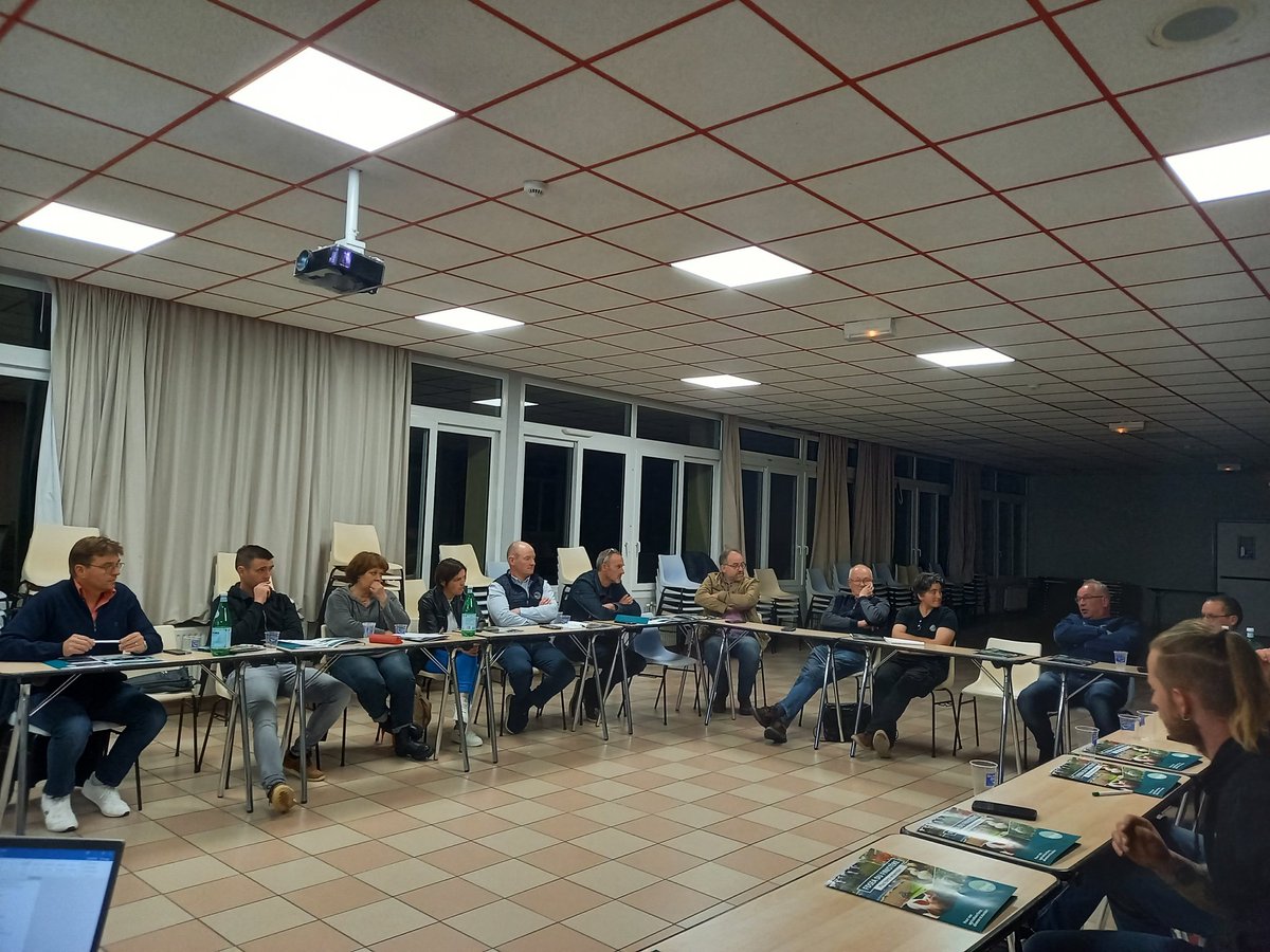 📢 La parole au réseau 📢

💬 Les présidents de cantons et de sections ont fait remonter les problématiques et besoins de leurs adhérents 

🙌 Des échanges pour des actions à venir, au plus près des besoins !