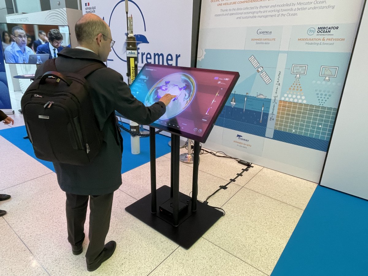 At the @OECD event, we also had the pleasure to hold a stand with @Ifremer, presenting our work in Ocean observation, modelling and forecasting 🌊
 
#OperationalOceanography #OceanScience #TheOceanWeWant