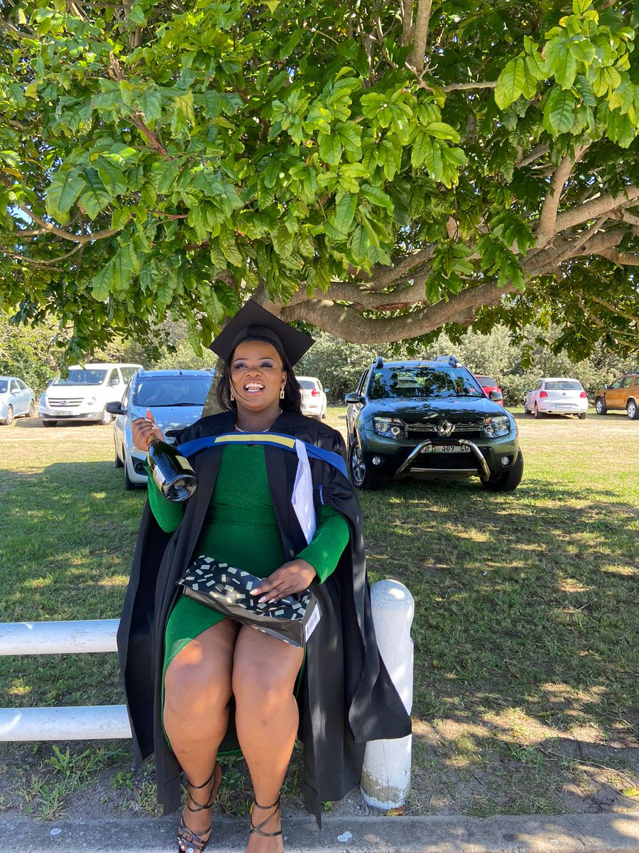Pelicia_Map's tweet photo. Hello world, ndicela nindiphe indlebe ndizazise.🤭❤️🥳 https://t.co/6XgUe3GHWc