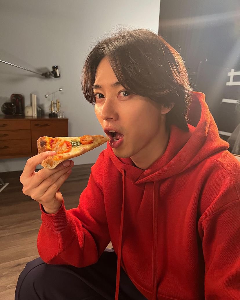 📸 | Update do Kento Yamazaki em seu Instagram.

#山﨑賢人 #KentoYamazaki