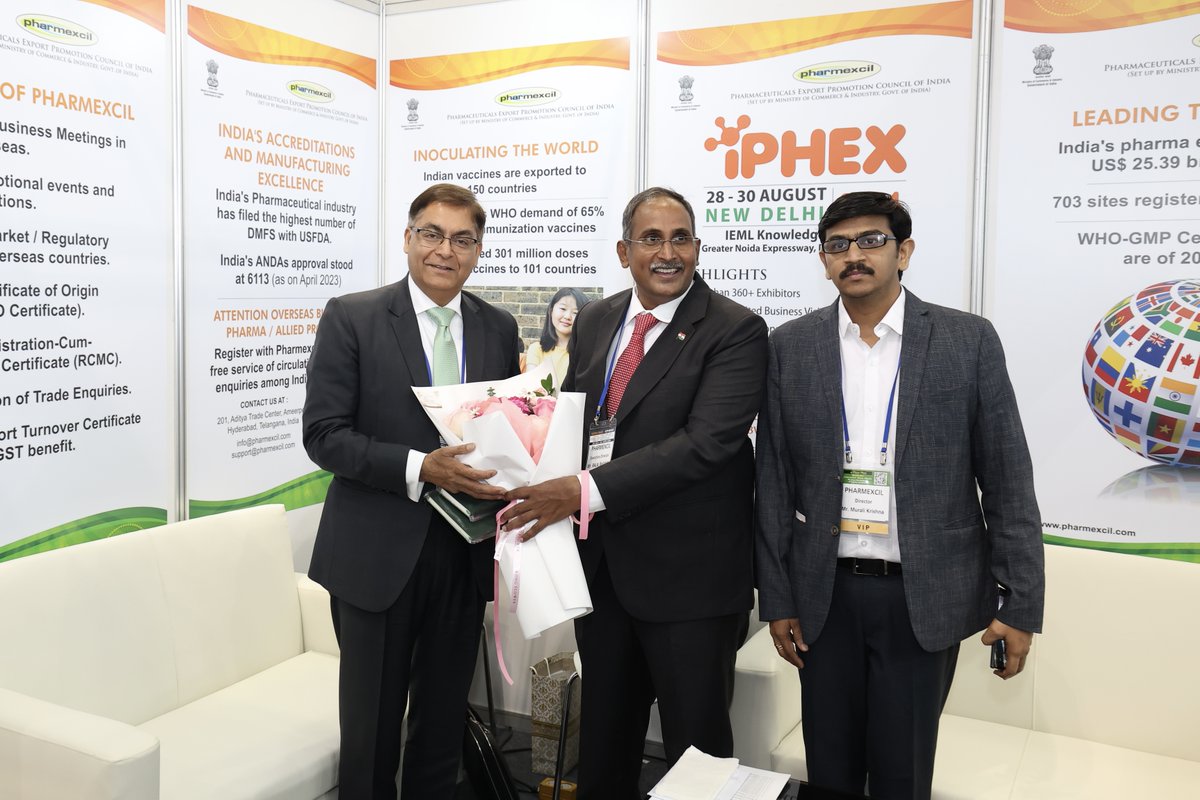 'India Pavilion'@ KoreaPharm & Bio inaugurated by HE Amit Kumar,Ambassador,joined by Mr. Singh,DCM,EoI,Mr.Bhanu,ED,Mr.Murali,Director,Pharmexcil,MrKim,CEO,Kyungyon,Mr.Patel,SG,IDMA,Ms.Singh,SS,EoI,&ITPO Officials&member exhibitors.Event supported by Ministry of Commerce @DoC_GoI
