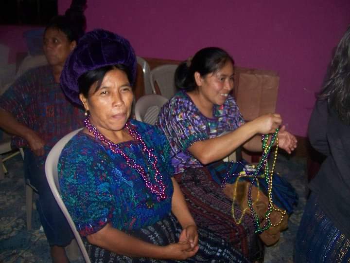 lagoatitlan2002's tweet photo. This coming August, Lord willing, I will be heading to Guatemala to serve Pier D BP ,and The Oaks ministry.  Pier is working with widows and orphans near Chimaltinango, Guatemala.  He has worked with several groups, and is a dear brother and friend. https://t.co/QFkac1Uqzu