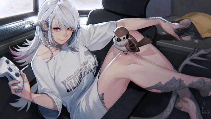 お題:PC前のアウラさん #ff14 