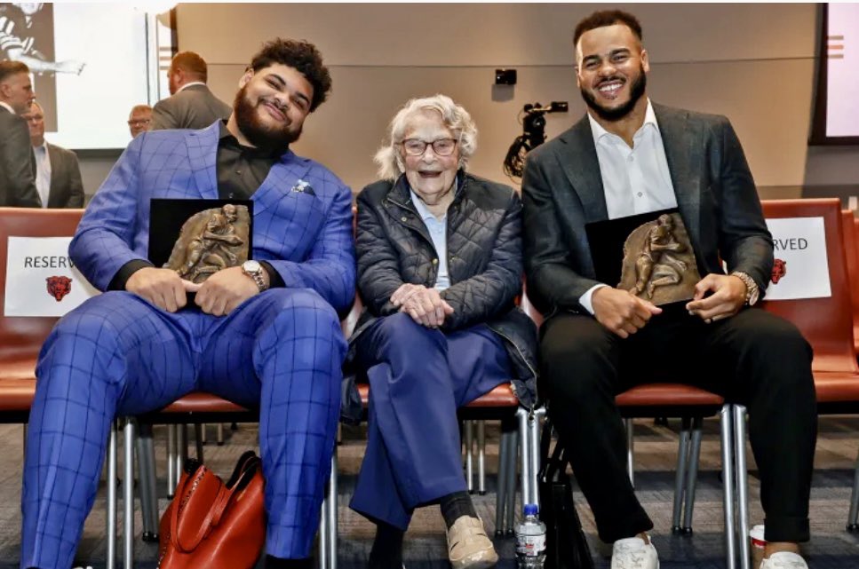 Love this photo of Darnell, Virginia & TJ from yesterday’s Piccolo Awards.