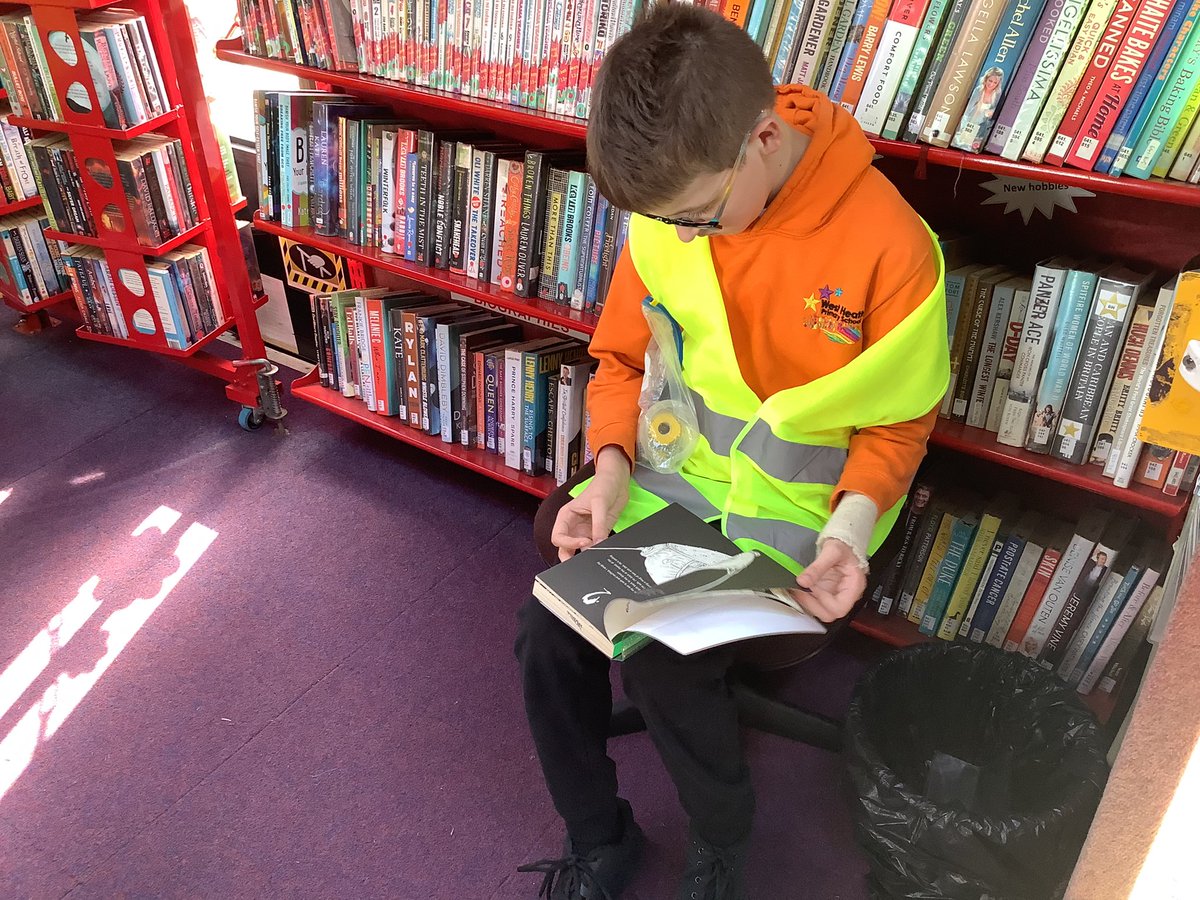 westheathprim's tweet photo. #WHPSClass9 went to the mobile library today. We had a great time, the children really enjoyed looking at the different books and selecting one to take back to school for the week. #WHPSReading https://t.co/DbVag8rswg