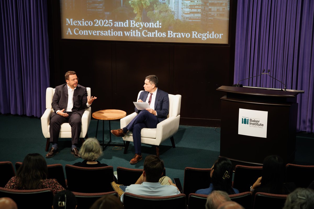 We are very grateful to @carlosbravoreg for generously sharing his insights and knowledge on #Mexico's upcoming presidential elections with us yesterday; and to all of you that joined us in person and online. ICYMI video of the event available at: youtube.com/watch?v=73asH9…