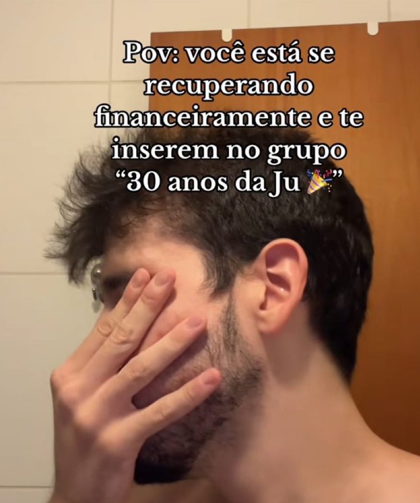 euovitinn's tweet photo. assim https://t.co/UaEz5HuhFr