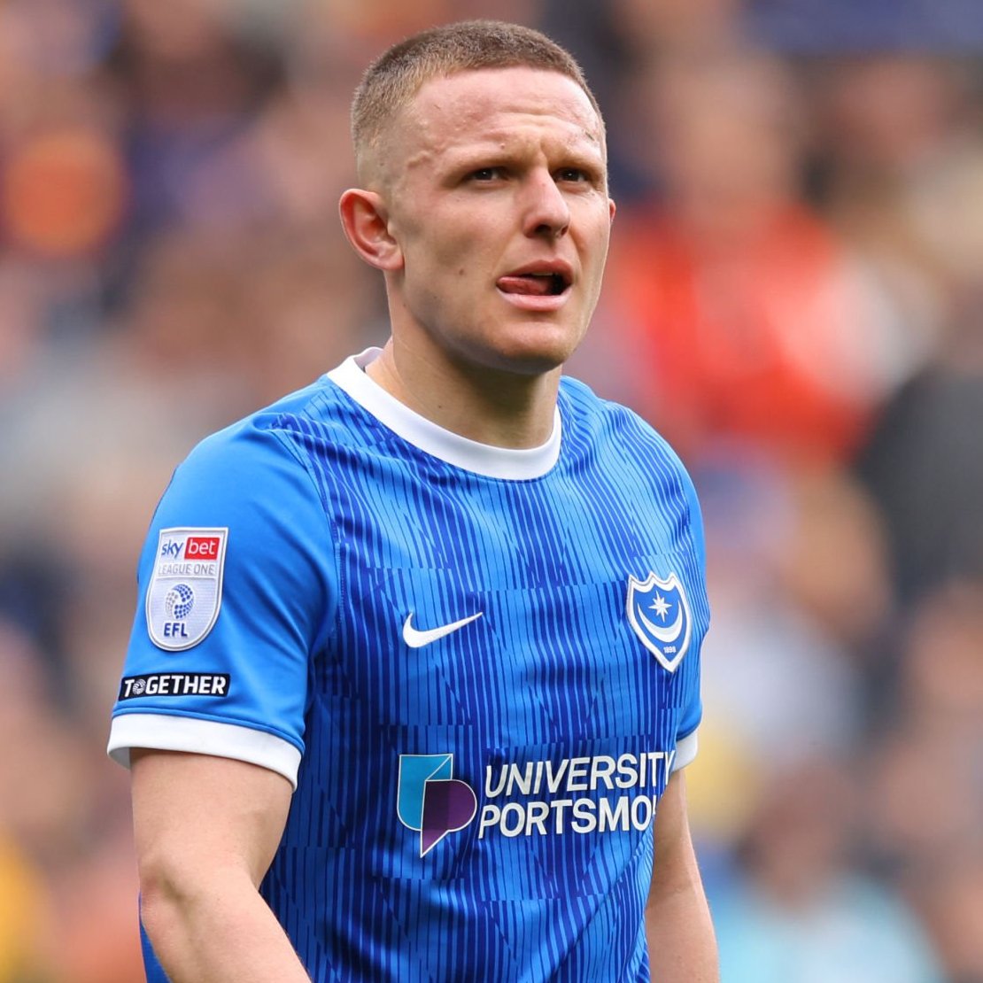 Topfourtiers's tweet photo. 𝐖𝐡𝐨'𝐬 𝐭𝐡𝐞 𝐛𝐞𝐭𝐭𝐞𝐫 𝐟𝐨𝐫𝐰𝐚𝐫𝐝?

🌹Aaron Collins

🔵Colby Bishop

#BWFC #Pompey https://t.co/bBHE1wYVE1