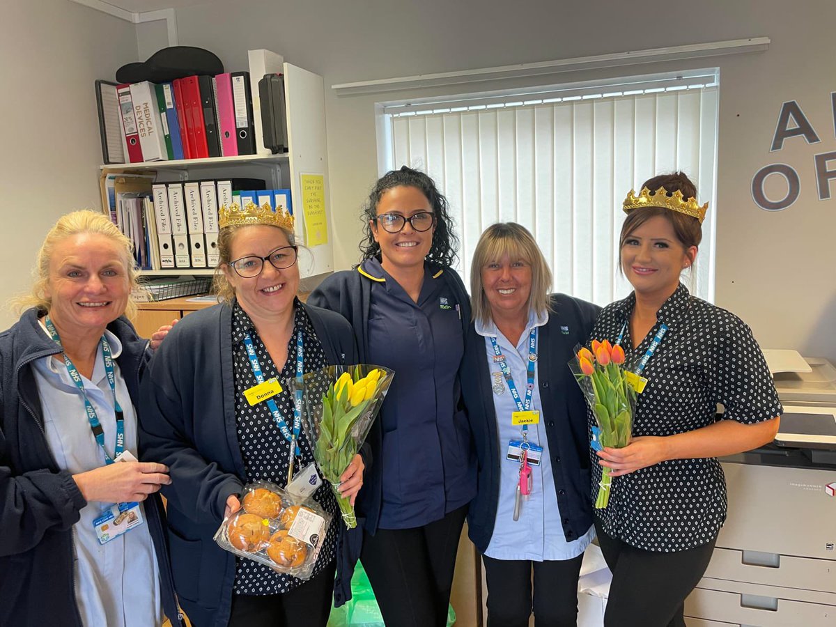 Happy #AdminProfessionalsDay. Huge thankyou to our amazing Donna and Zoe who keep our ship running smoothly. We’d be lost without you! #windermereiswonderful #thankyoudonnaandzoe @Ferrydene @sandersonbecca @rdash_nhs
