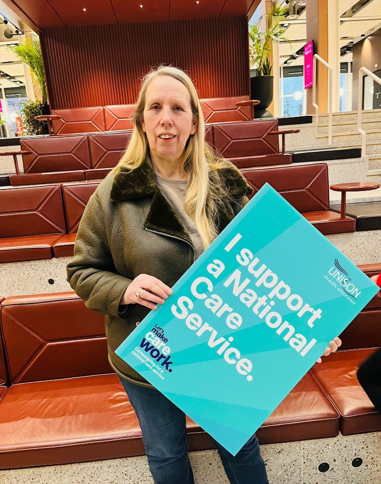 DiaElizSnowdon's tweet photo. We/ I support a National Care Service!   #letsmakecarework

@NorthernUNISON https://t.co/JFg1AtagP3