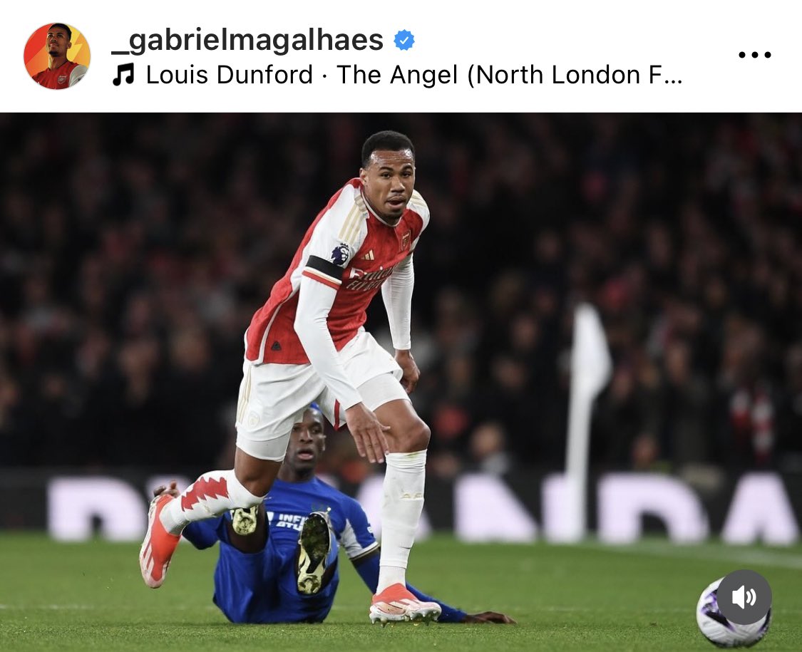 Gabriel Magalhães on Instagram, with Louis Dunford’s ‘The Angel’, Arsenal’s pre-match anthem ritual, playing over the post. 🥶 #afc