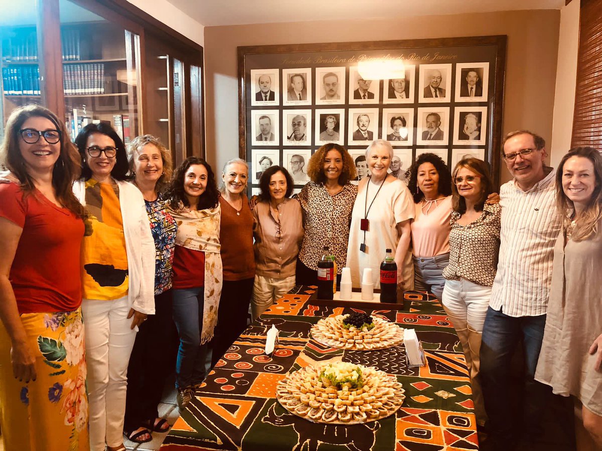 fepalonline's tweet photo. Jornada de Trabajo de la Comisión Directiva de FEPAL 💬🌎

Se realizo en la sede de la Sociedad Brasilera de Psicoanálisis de Río de Janeiro para compartir los informes de gestión de cada área de la directiva para evaluar lo realizado y proponer nuevas acciones 🚀 https://t.co/2nV0uAmQQe