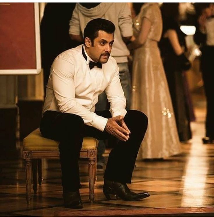 #SalmanKhan 
#BestClick📷
#PictureOfTheDay
@PrettyKtm🌟