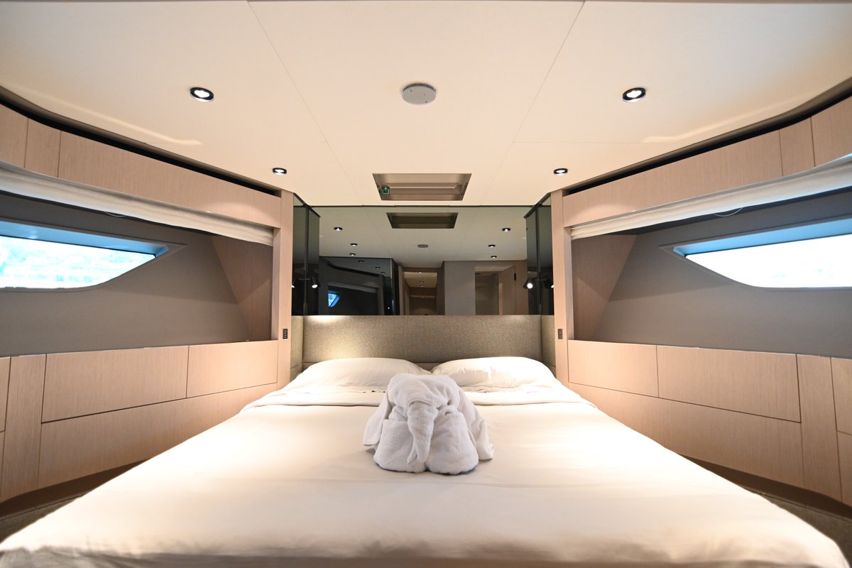 Camper & Nicholsons is delighted to announce that Joyous Journey is now available for sale, represented by sales broker Della Pearce. She is currently in Singapore and will be available for viewings at Singapore Yachting Festival from the 25th of April. camperandnicholsons.com/luxury-motor-y…