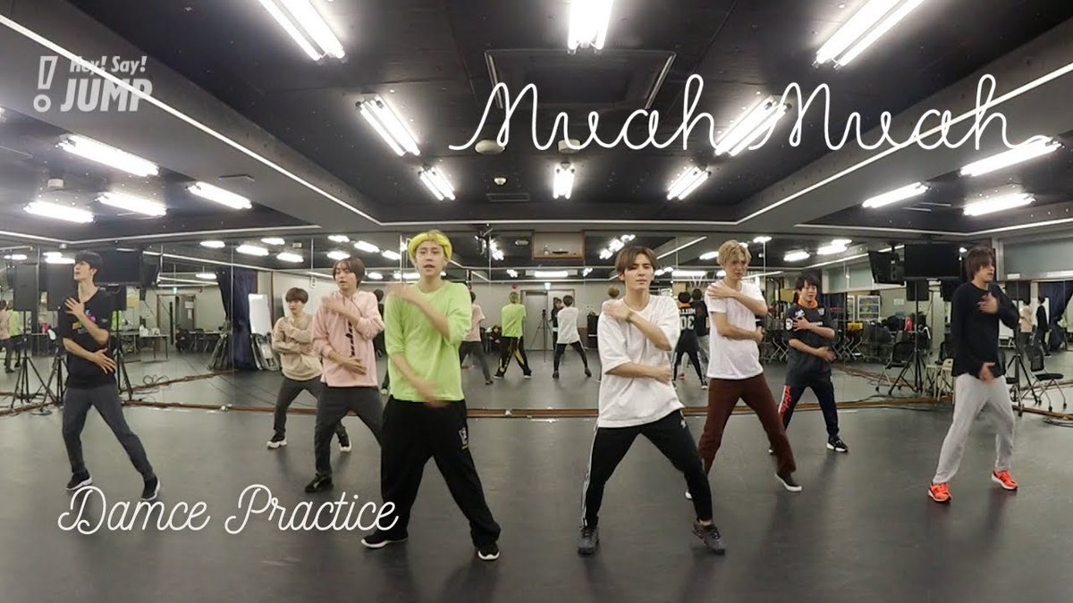 Join the guys of #HeySɑyJUMP in the rehearsal room for a dance practice video of 26th single track #MuahMuah (2020)!

🪩See how they did:
youtu.be/PYAC8HEpzvE 

@JUMP_Storm