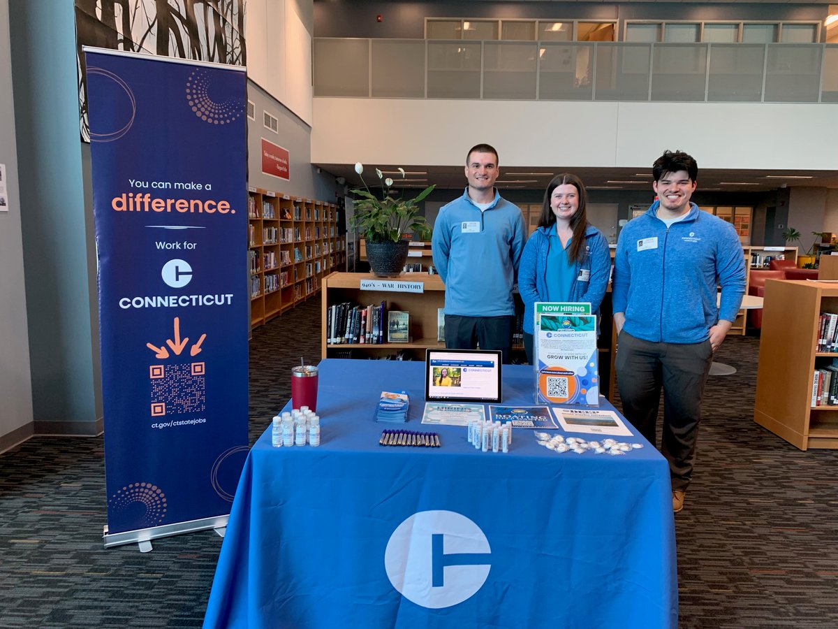 Showcasing career and internship opportunities at Berlin High School today from 11am-1pm!

#CTCareers #JobFair #CareerFair @BHS_Berlin_CT