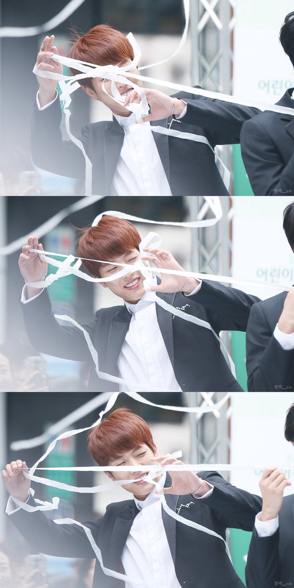 🍒🦌 tweet media