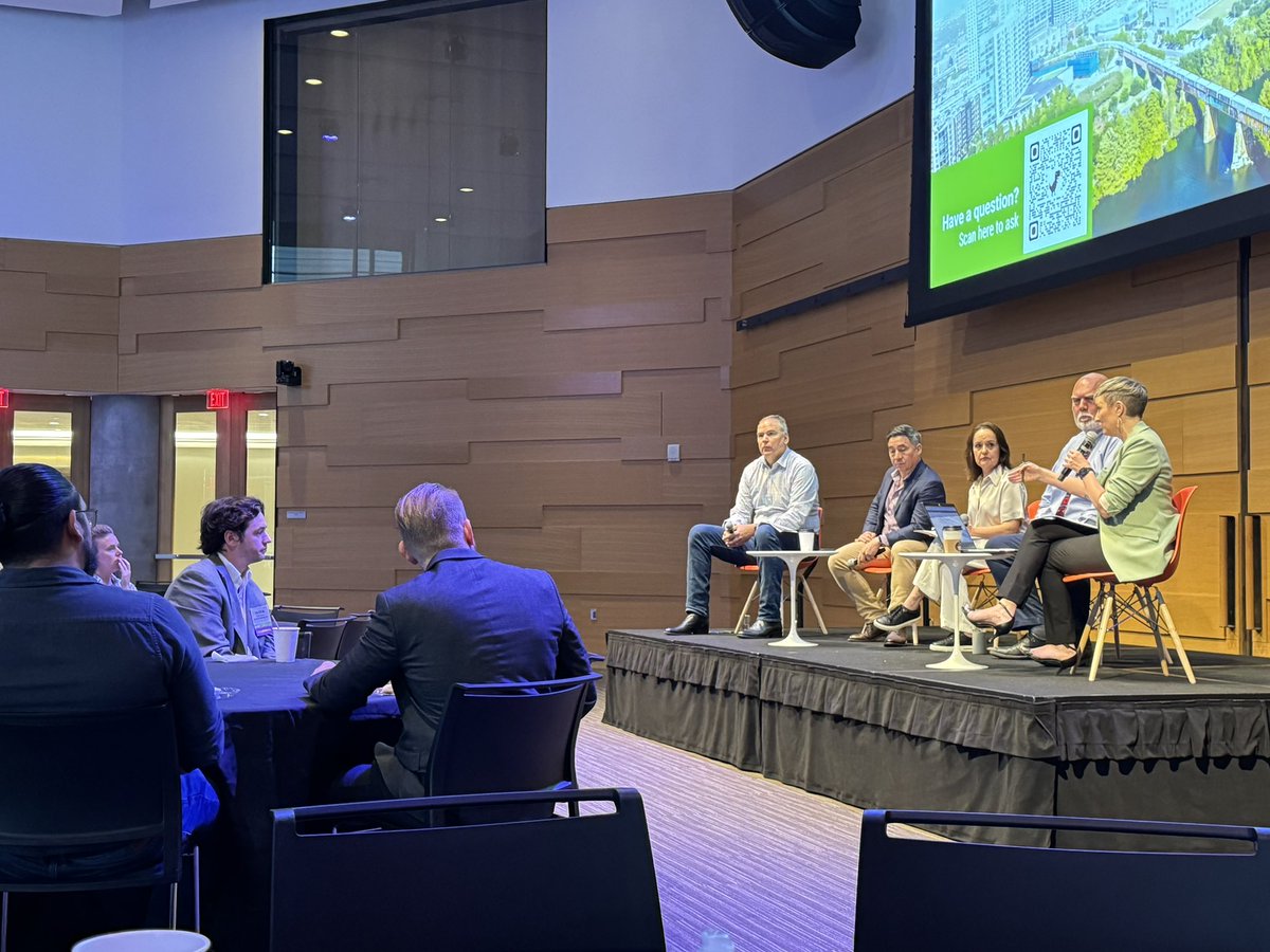 Our CTE Director Norris Sebastian is chatting with a group of business and industry leaders at a ULI Austin panel today. He’s highlighting our partnerships and the importance of strategic planning with those partners to prepare students for their future careers.