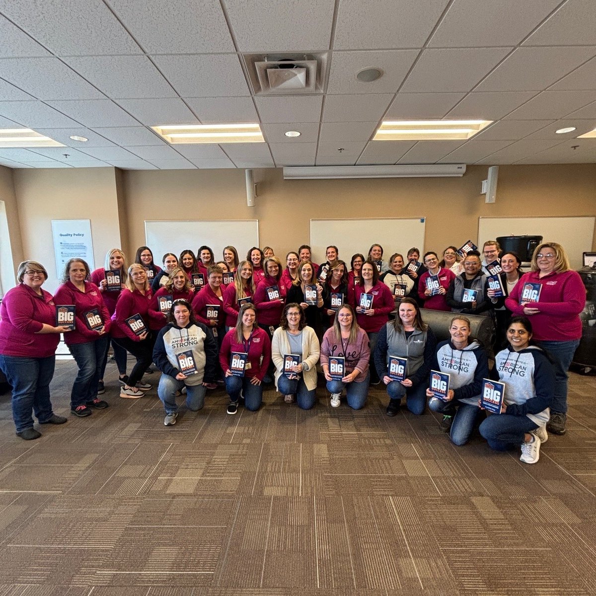 Another awesome professional development opportunity for some of the members of the Bradford White Women's Network! The seminar was led by Cynthia Kay and fostered powerful conversations about communication in the workplace.
#BradfordWhiteWaterHeaters #WomensNetwork