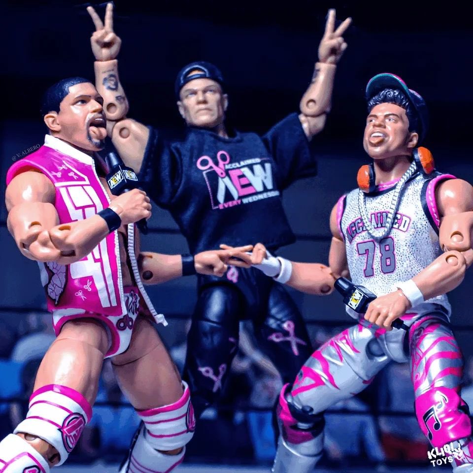 ✂️ Scissor Me Daddy Ass!! ✂️ Join the largest scissor party in the world with The Acclaimed 3-Pack @Jazwares @AEW Ringside Exclusive! Featuring Max Caster, Anthony Bowens & Billy Gunn! Shop now at Ringsid.ec/AcclaimedRSCEx… 📷 kliqtoys #RingsideCollectibles #WrestlingFigures