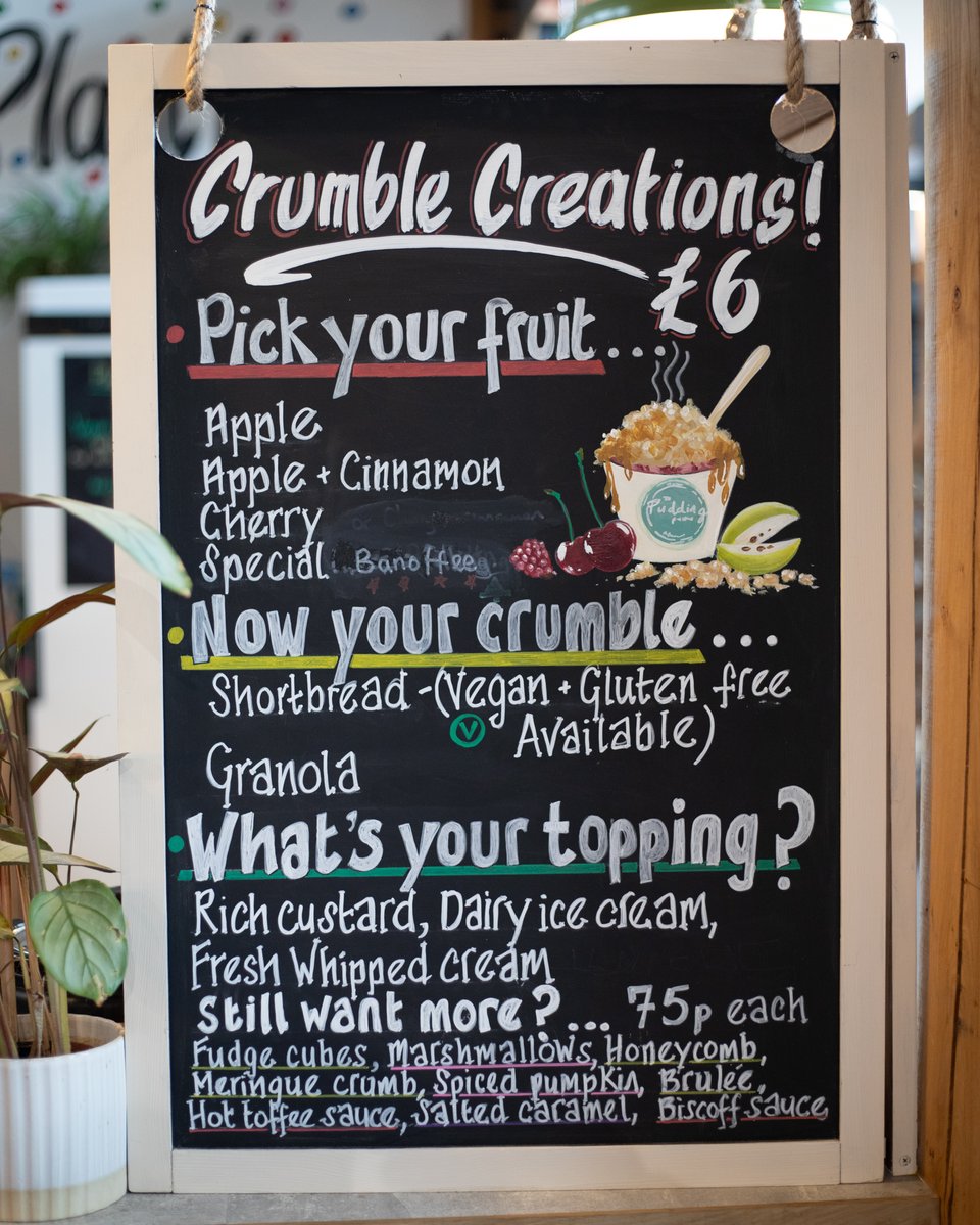 Make your own crumble for £6 🤤 Pick your fruit ✔️ Now your crumble ✔️ & finally your topping ✔️ @chesterpuddingparlour 🙌