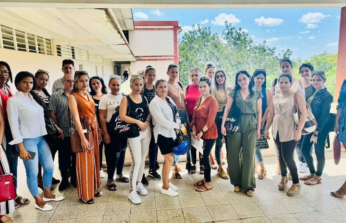 Inicia en <a href="/UNICACu/">Universidad de Ciego de Ávila</a> curso  para habilitación notarial. Recibimos 26 aspirantes de diferentes organismos jurídicos con la misión de asumir su preparación con vistas a vencer el examen.
#unidadnotarialdocente 
<a href="/FctGallardo/">@gallardo-UNICA</a> 
<a href="/OscarCubaMinjus/">Oscar Silvera Martínez</a>