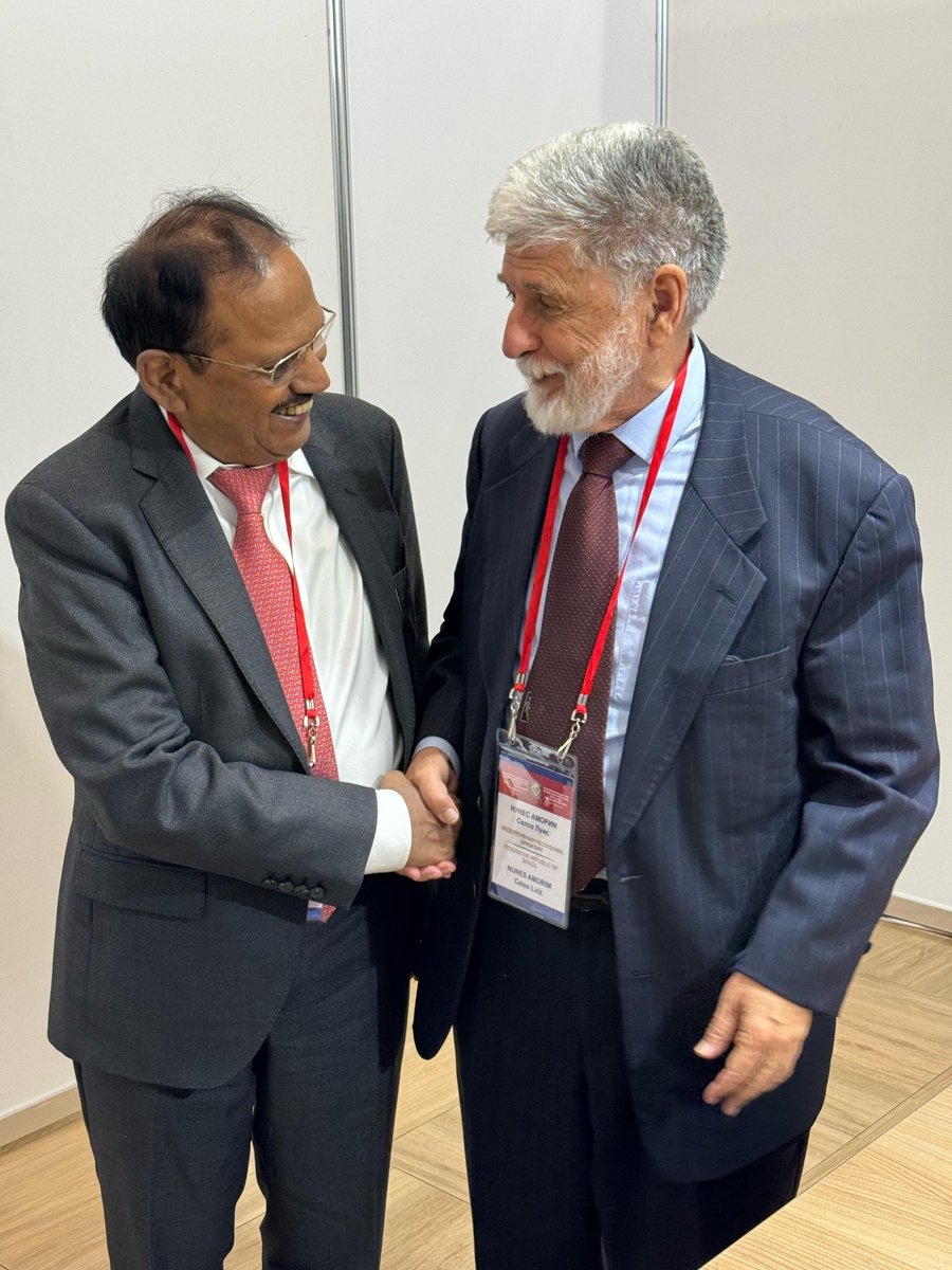 On the sidelines of the XII International Meeting of High Ranking Officials Responsible for Security Matters in St Petersburg, NSA Shri Ajit Doval had a bilateral meeting with His Excellency Celso Amorim, Chief Advisor to the President of Brazil. Bilateral, regional and global