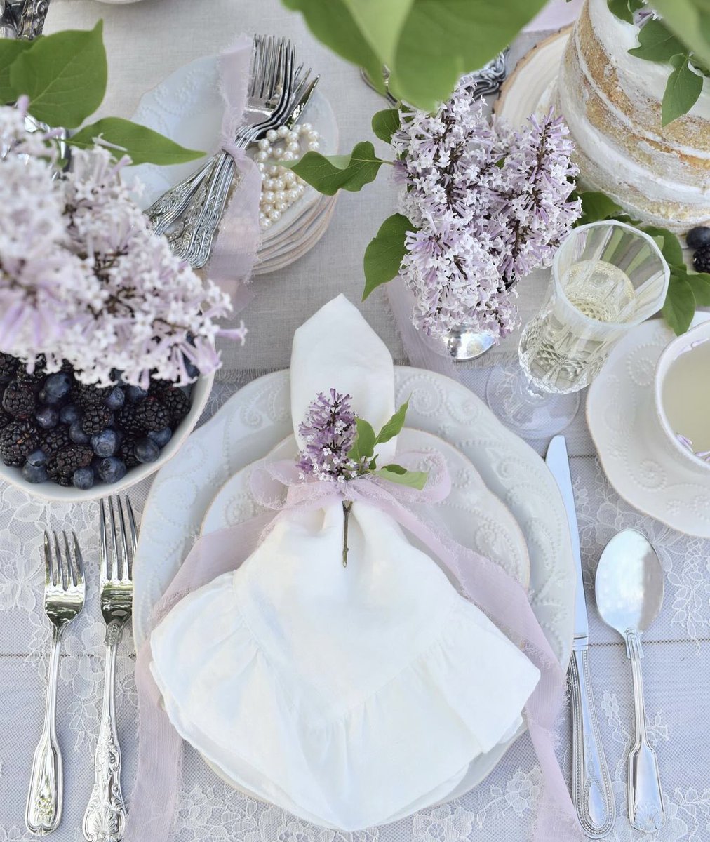 Tablescape