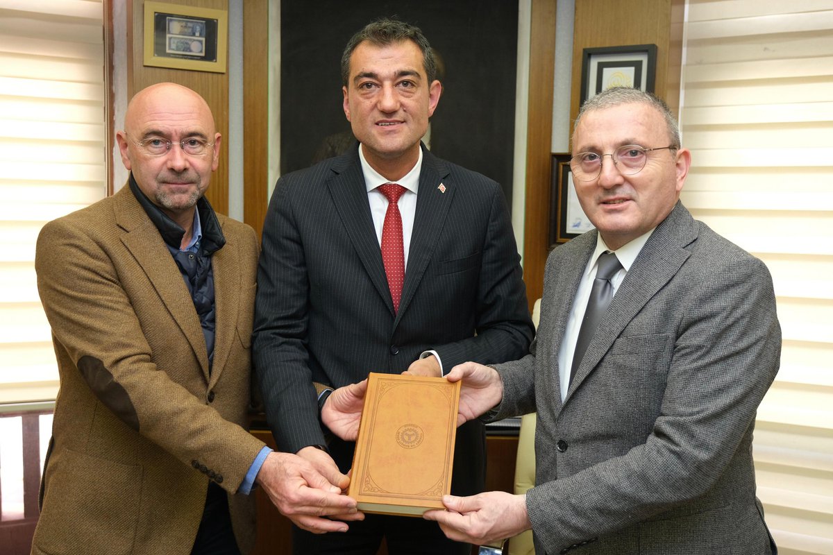 Giresun Ticaret ve Sanayi Odası Başkanı Sn. Hasan Çakırmelikoğlu, Giresun Ticaret ve Sanayi Odası Meclis Başkanı Sn. Şükrü Ataün ve beraberindeki heyet ziyaretimize geldiler.