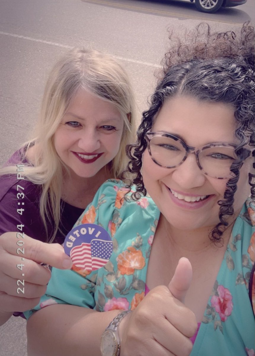 BeevilleISD's tweet image. Don't miss out on your chance to make your voice heard! Early voting is happening now until April 30th. Here are two convenient locations where you can vote early:  Election Administration Office and at the old gym at AC Jones HS.

#BEEtheKICK #BeeInformed #Bond24 #GoTrojans